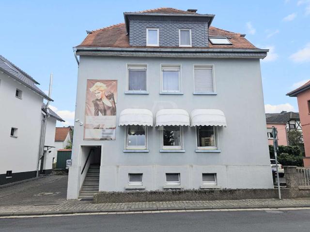 Haus zum Kaufen in Neu Anspach 449.000,00 EUR 163 m²