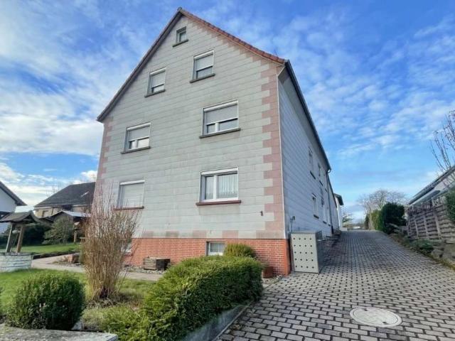Haus zum Kaufen in Neu Anspach 495.000,00 EUR 312.22 m²