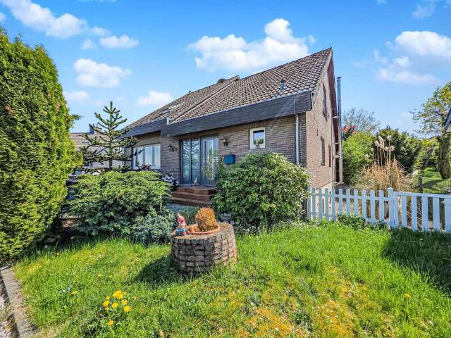 Haus zum Kaufen in Neu Anspach 530.000,00 EUR 177 m²