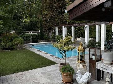 Doktor-Eckener-Platz, Flughafen, Frankfurt am Main, Kelsterbach, Taunus, Rheinland-Pfalz