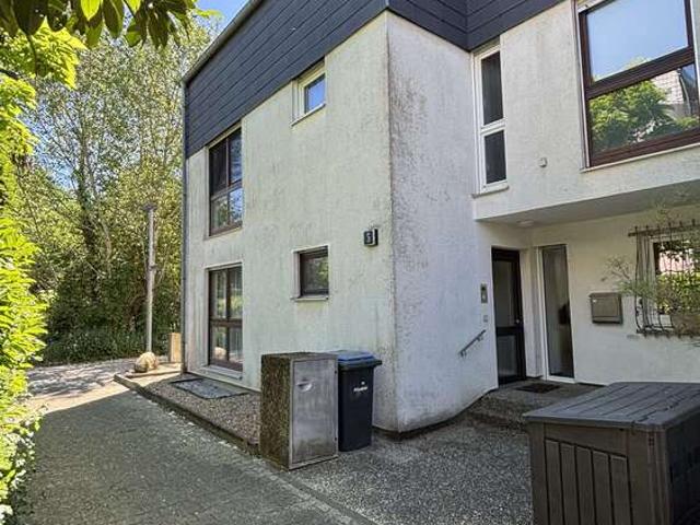 Haus zum Kaufen in Neu Isenburg 930.000,00 EUR 253.25 m²