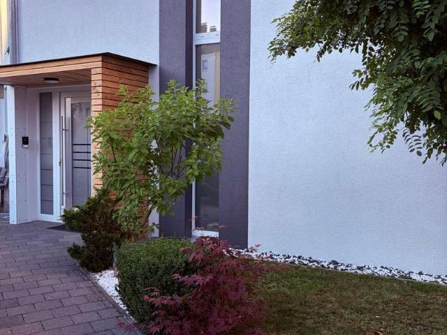 Haus zum Kaufen in Neu Ulm 899.500,00 EUR 145 m²