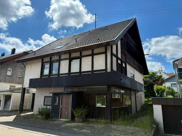 Haus zum Kaufen in Neuenbürg 465.000,00 EUR 270 m²