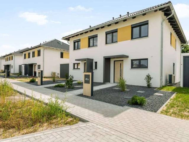 Haus zum Kaufen in Neuenhagen bei Berlin 539.000,00 EUR 98 m²