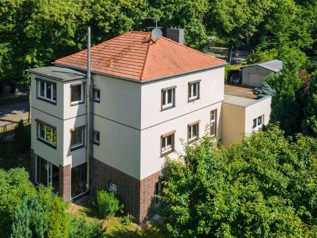 Haus zum Kaufen in Neuenhagen bei Berlin 650.000,00 EUR 150.53 m²