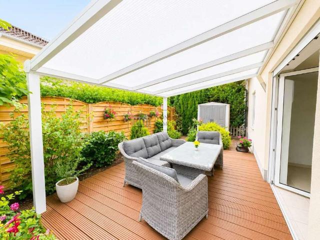 Haus zum Kaufen in Neuenhagen bei Berlin 998.000,00 EUR 270.01 m²