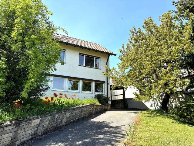 Haus zum Kaufen in Neuffen 557.000,00 EUR 245 m²