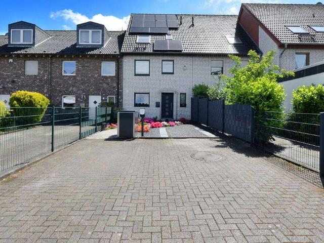 Haus zum Kaufen in Neukirchen Vluyn 475.000,00 EUR 132 m²
