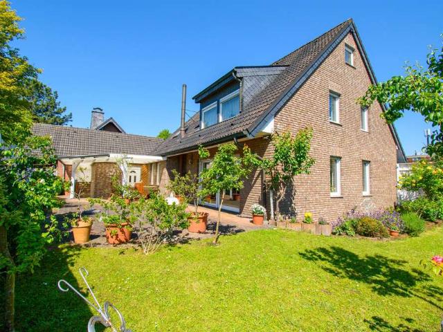 Haus zum Kaufen in Neukirchen Vluyn 599.000,00 EUR 160 m²