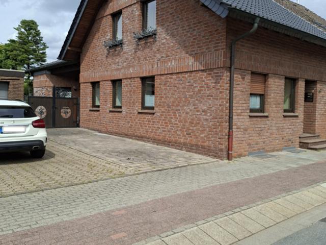Haus zum Kaufen in Neukirchen Vluyn 720.000,00 EUR 162 m²