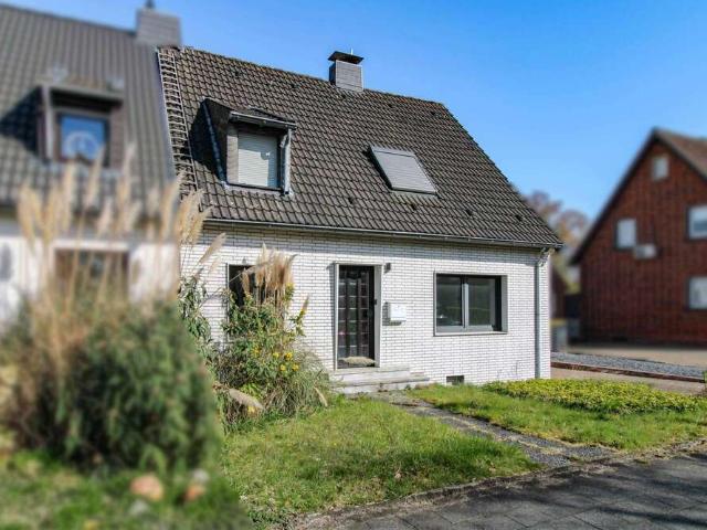 Haus zum Kaufen in Neukirchen Vluyn 335.980,00 EUR 115.29 m²