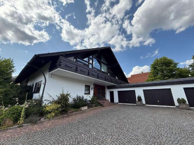 Haus zum Kaufen in Neuhof 659.000,00 EUR 478 m²