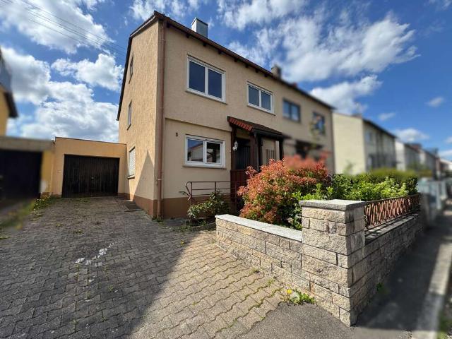 Haus zum Kaufen in Neuhausen auf den Fildern 429.000,00 EUR 119 m²