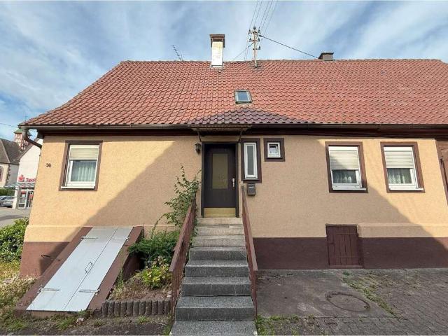 Haus zum Kaufen in Neuhausen 314.000,00 EUR 106.7 m²