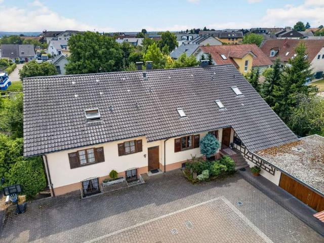 Haus zum Kaufen in Neulingen 949.000,00 EUR 245.66 m²