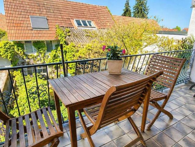 Haus zum Kaufen in Neulussheim 690.000,00 EUR 211 m²
