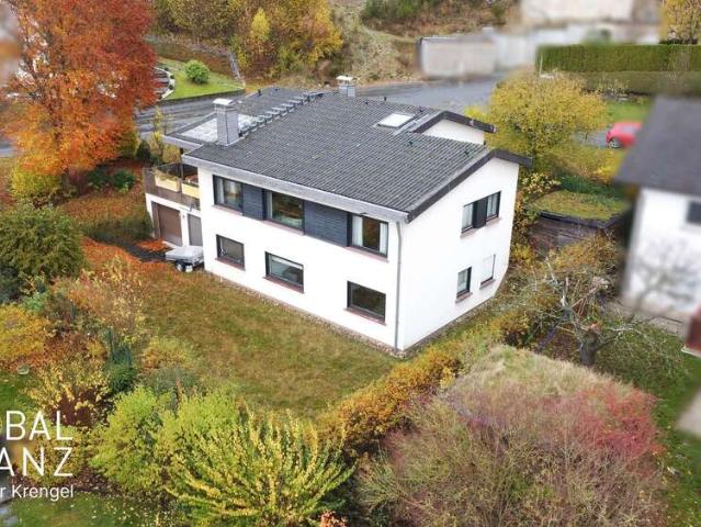 Haus zum Kaufen in Neunkirchen 379.000,00 EUR 193 m²