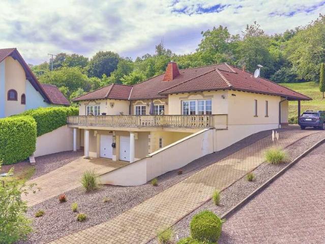 Haus zum Kaufen in Neunkirchen am Potzberg 545.000,00 EUR 246.78 m²