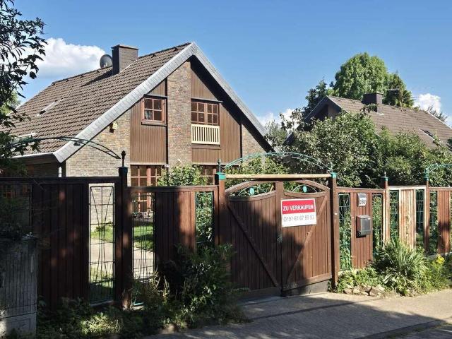 Haus zum Kaufen in Neunkirchen Seelscheid 565.000,00 EUR 195 m²
