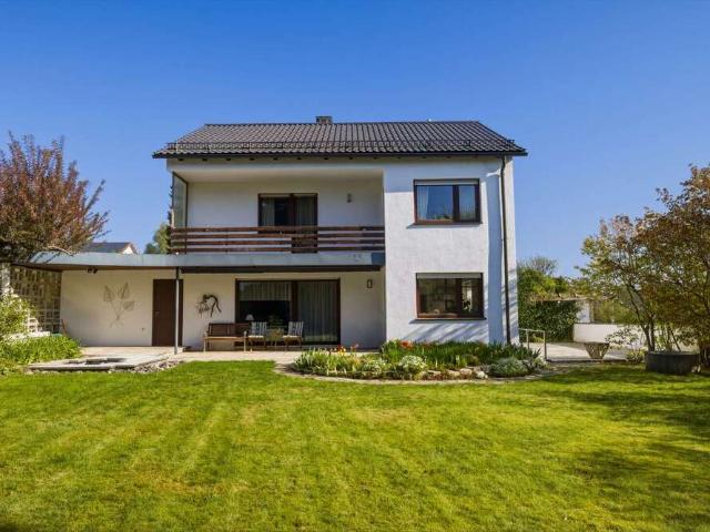 Haus zum Kaufen in Neusäß 980.000,00 EUR 128 m²