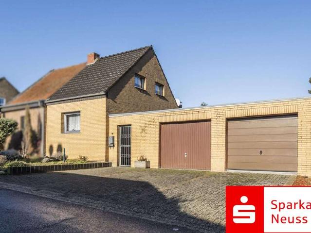 Haus zum Kaufen in Neuss 399.000,00 EUR 120 m²