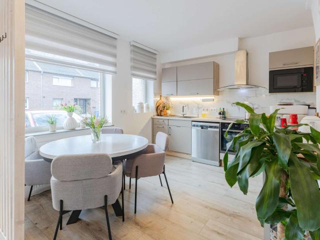 Haus zum Kaufen in Neuss 449.000,00 EUR 82 m²