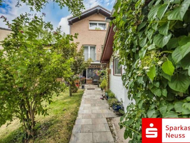Haus zum Kaufen in Neuss 485.000,00 EUR 169 m²