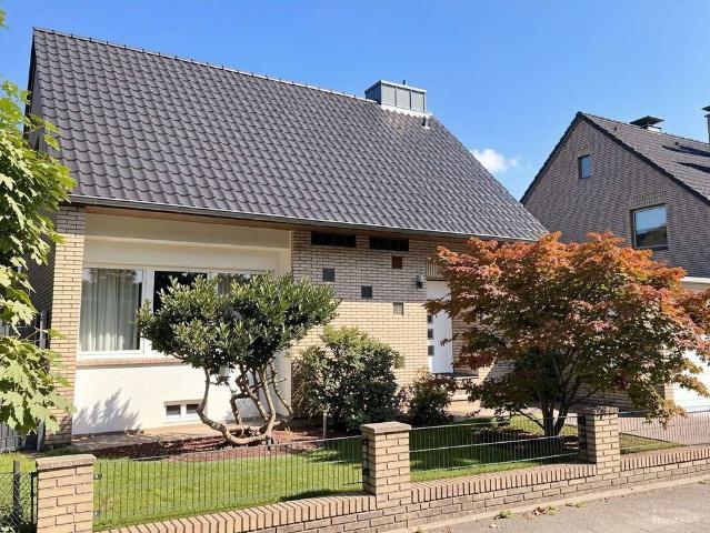 Haus zum Kaufen in Neuss 498.000,00 EUR 101.47 m²