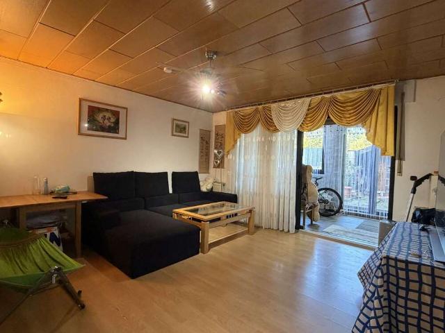 Haus zum Kaufen in Neuss 530.000,00 EUR 137.2 m²