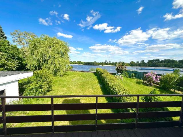 Haus zum Kaufen in Neuss 549.000,00 EUR 150 m²