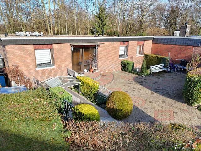 Haus zum Kaufen in Neuss 590.000,00 EUR 316 m²