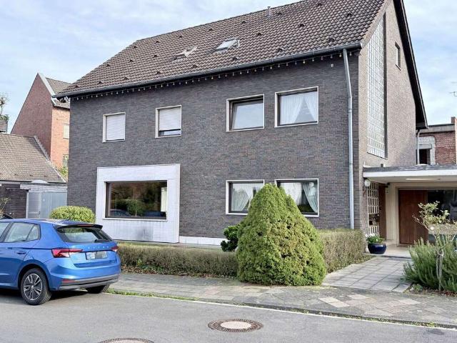 Haus zum Kaufen in Neuss 635.000,00 EUR 230 m²