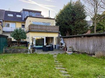 Haus zum Kaufen in Neuss 690.000,00 EUR 250.57 m²