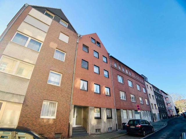 Haus zum Kaufen in Neuss 729.000,00 EUR 329 m²