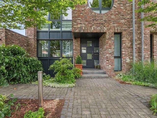 Haus zum Kaufen in Neuss Speck 1.100.000,00 EUR 230 m²