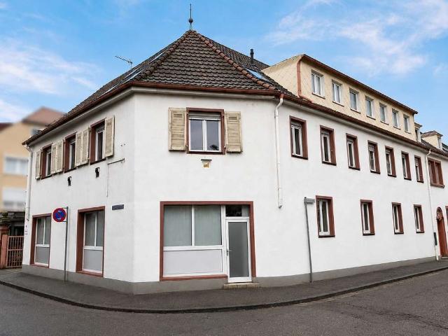Haus zum Kaufen in Neustadt 747.000,00 EUR 424 m²