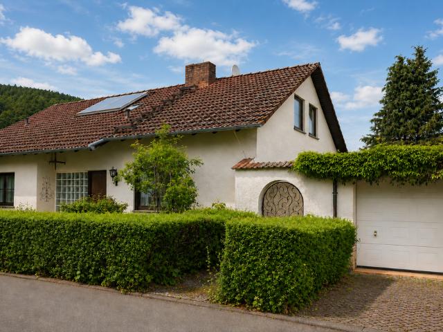 Haus zum Kaufen in Neustadt am Main 318.500,00 EUR 254 m²