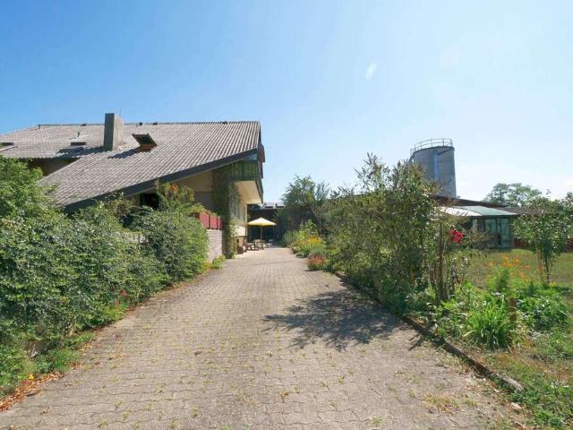Haus zum Kaufen in Neuried 1.490.000,00 EUR 260 m²
