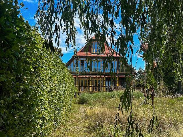 Haus zum Kaufen in Neuruppin 1.900.000,00 EUR 332 m²
