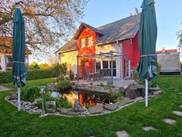 Haus zum Kaufen in Neckarwestheim 750.000,00 EUR 178.7 m²