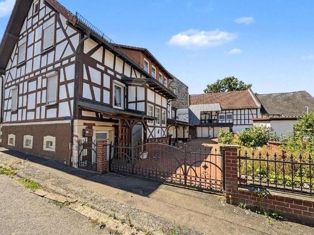 Haus zum Kaufen in Nidda 399.000,00 EUR 243 m²