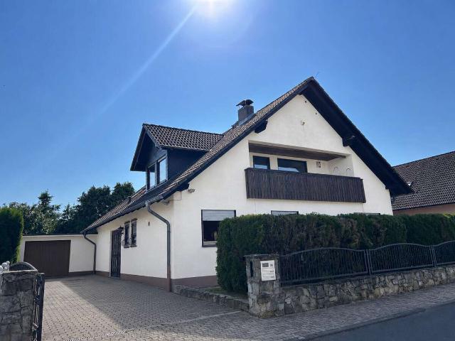 Haus zum Kaufen in Nidderau 619.000,00 EUR 227 m²