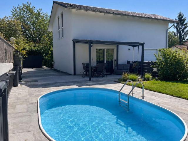Haus zum Kaufen in Nidderau Windecken 460.000,00 EUR 190 m²