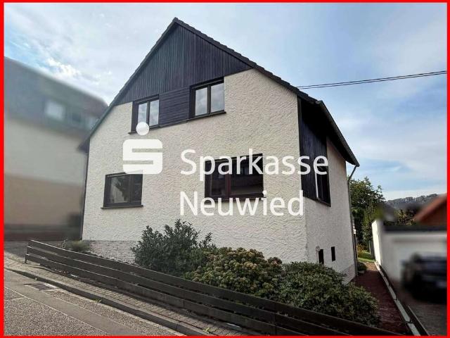 Haus zum Kaufen in Niederbreitbach 265.000,00 EUR 122 m²