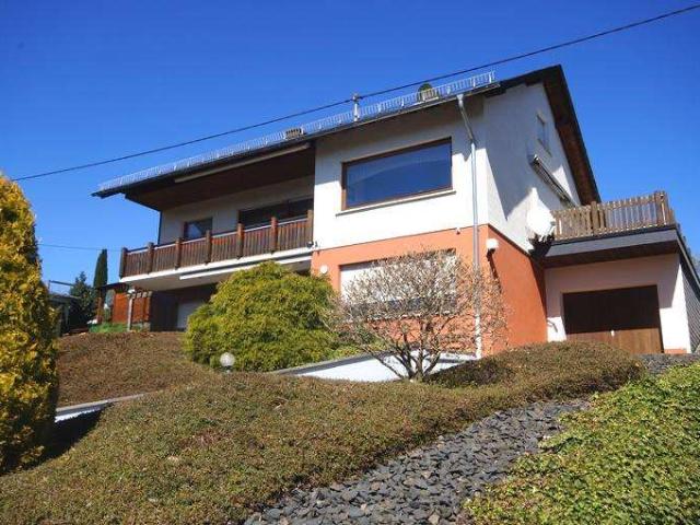 Haus zum Kaufen in Niederelbert 298.000,00 EUR 170 m²