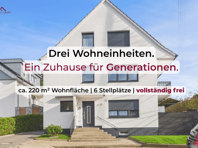 Haus zum Kaufen in Niederkassel 650.000,00 EUR 220 m²