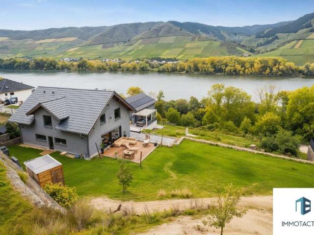 Haus zum Kaufen in Niederheimbach 1.150.000,00 EUR 283 m²