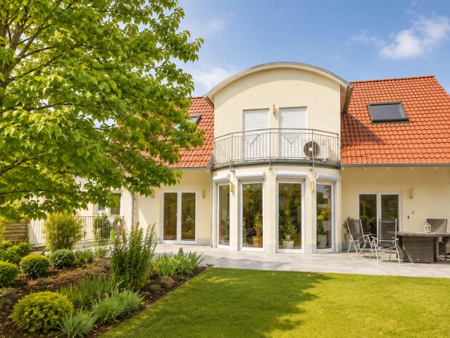 Haus zum Kaufen in Niedernberg 799.000,00 EUR 219 m²