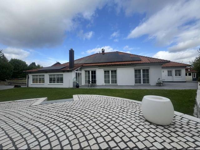 Haus zum Kaufen in Niedernhall 735.000,00 EUR 243 m²