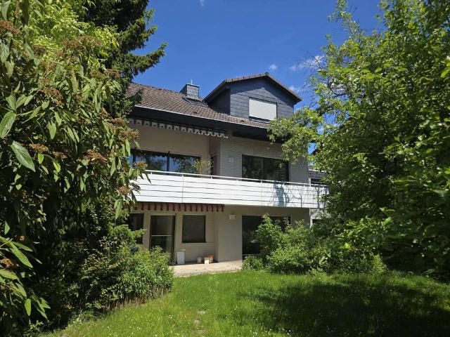 Haus zum Kaufen in Niedernhausen 720.000,00 EUR 288 m²